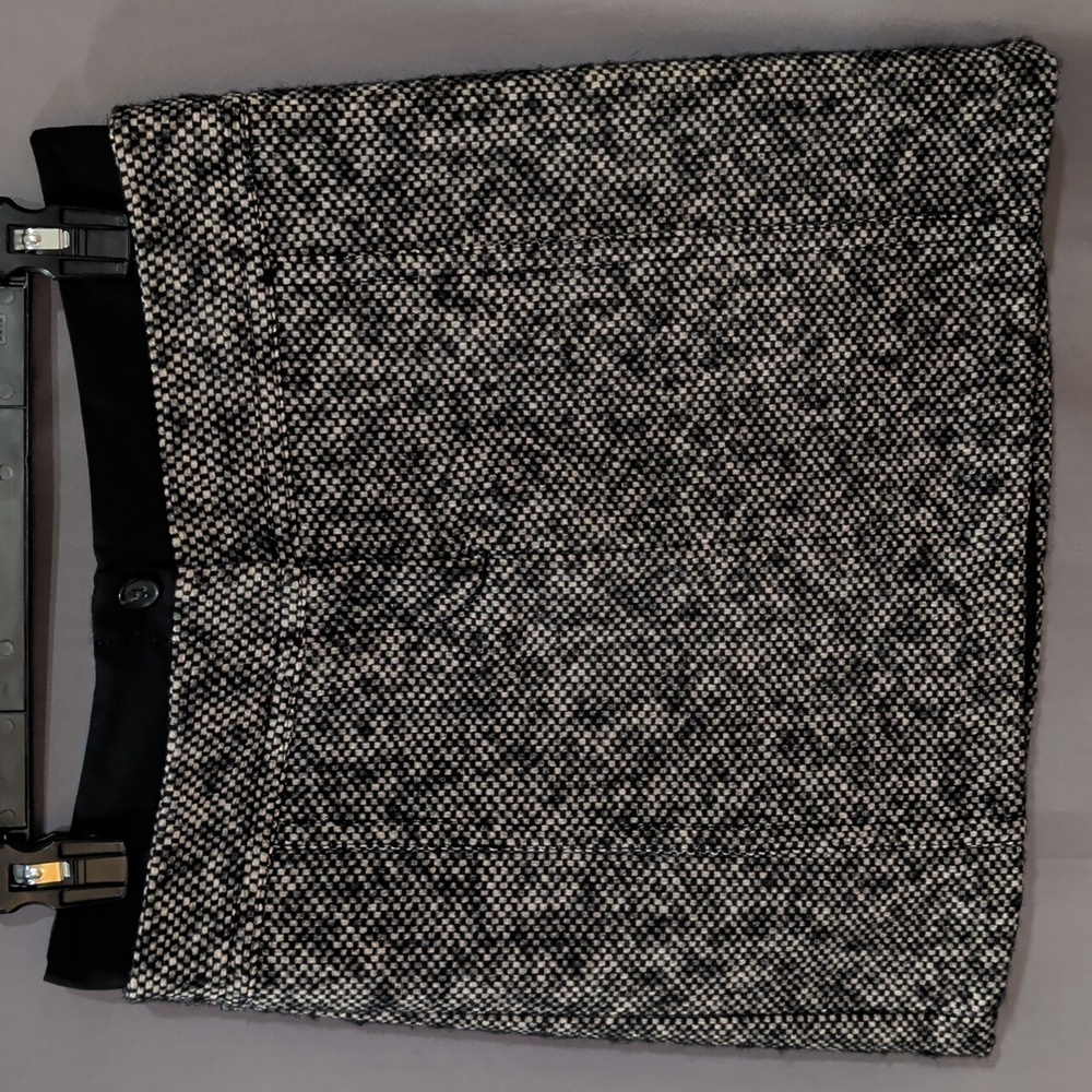 Loft Black and White Women's Skirt 6P NWT